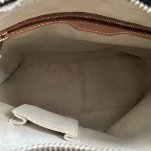 Louis Vuitton Monogram Looping GM Shoulder Bag - Picture 8 of 13